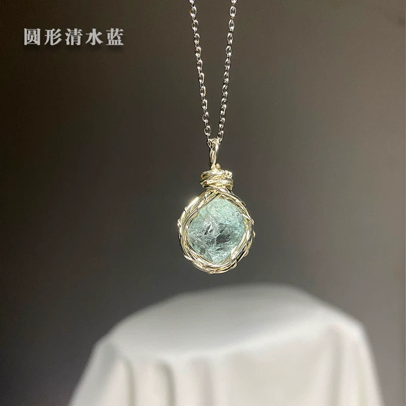 手工绕线琉璃项链吊坠菱形圆形湖水蓝清水蓝项链首饰湖蓝蛋白礼物