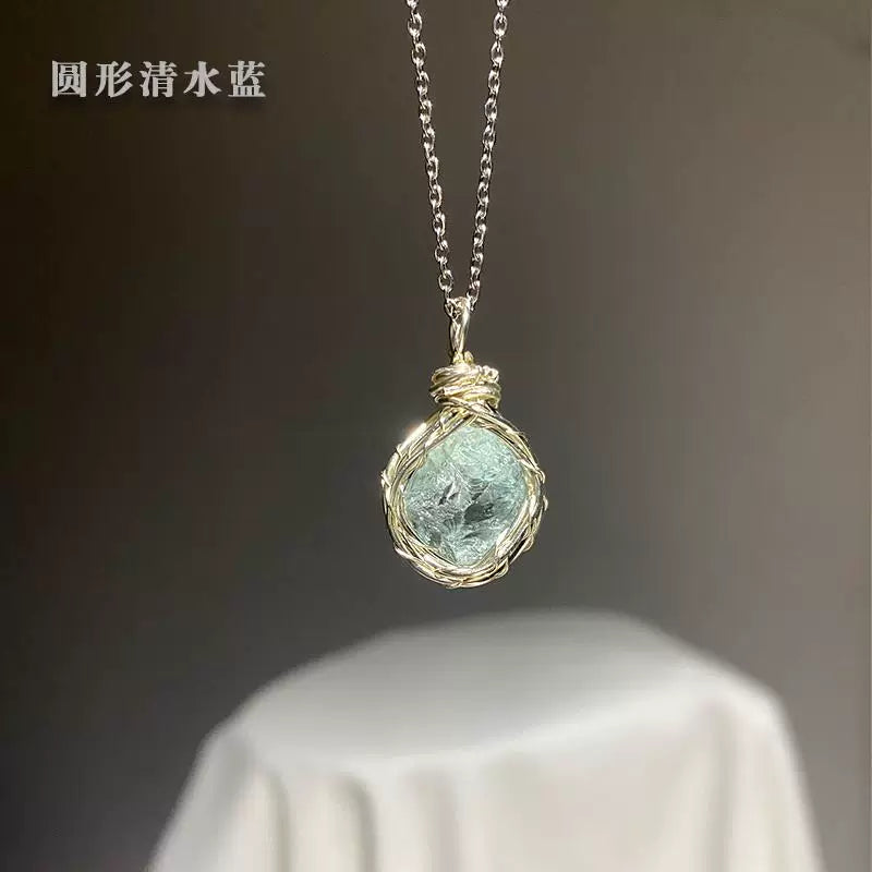 手工绕线琉璃项链吊坠菱形圆形湖水蓝清水蓝项链首饰湖蓝蛋白礼物